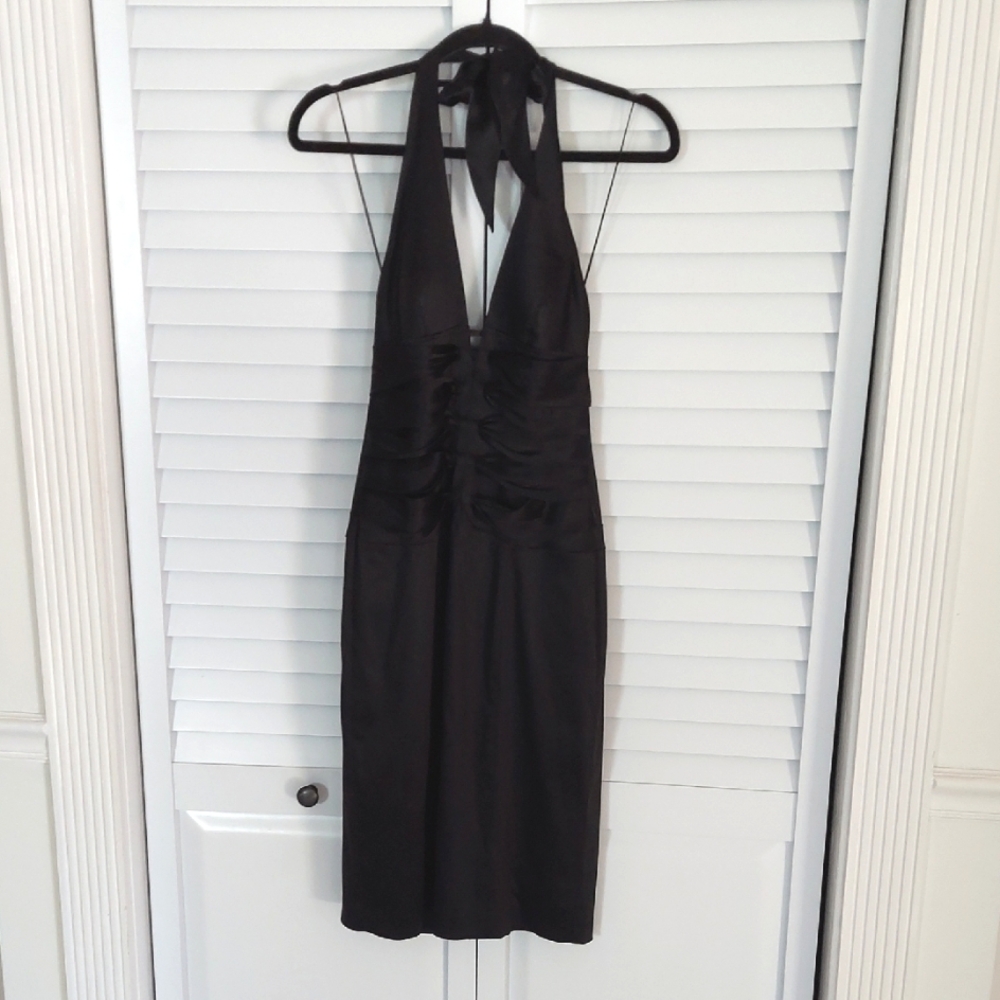Cache Dress, Size‎ 4, Black Cocktail, Halter, Back Zip, Knee Length, 100% Silk,